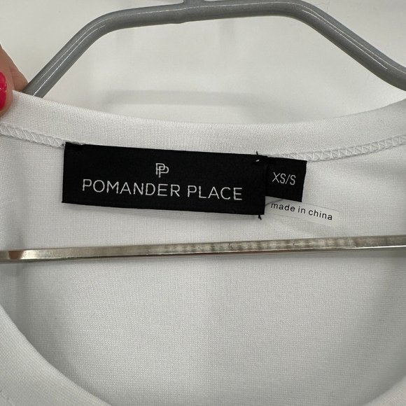 Pomander Place Tuckernuck Womens White Sue Sweatshirt T-Shirt Dress sz XS/S NWOT - Picture 2 of 3